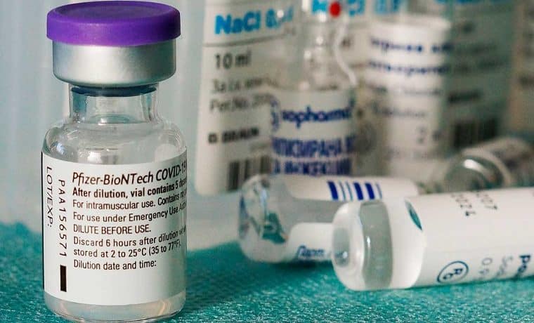 EEUU abre investigación sobre efectos secundarios de vacunas contra el Covid-19