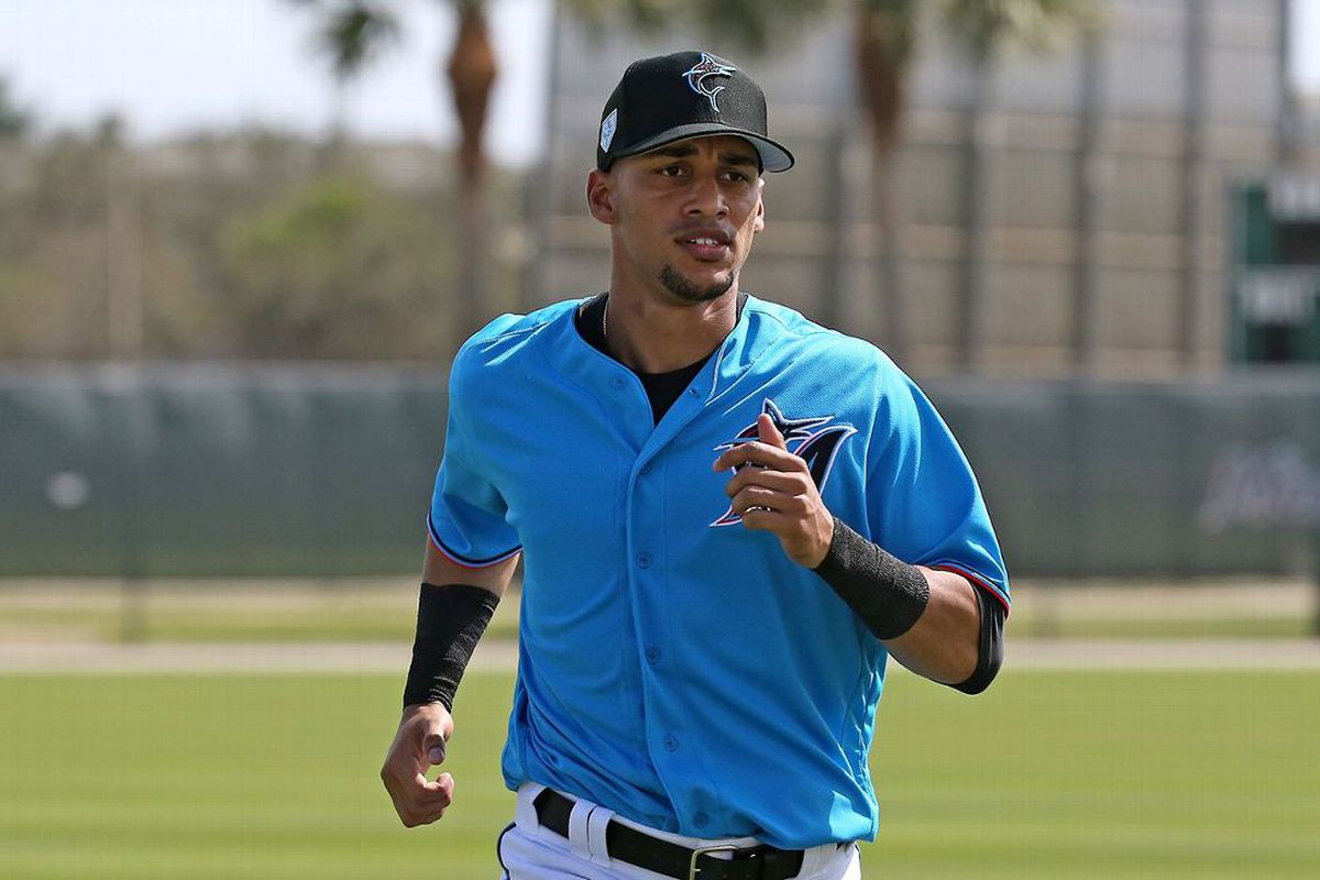 Marlins esperan el despegue definitivo del cubano Víctor Víctor Mesa en 2022