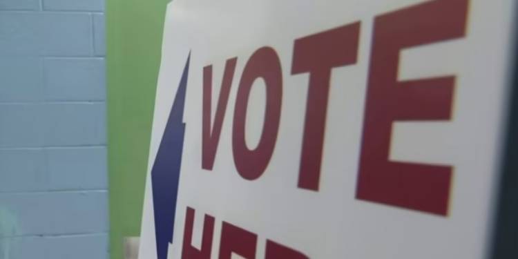 Arrancan la votaciones por adelantado: desplazados por el Huracán Ian pueden votar en cualquier condado