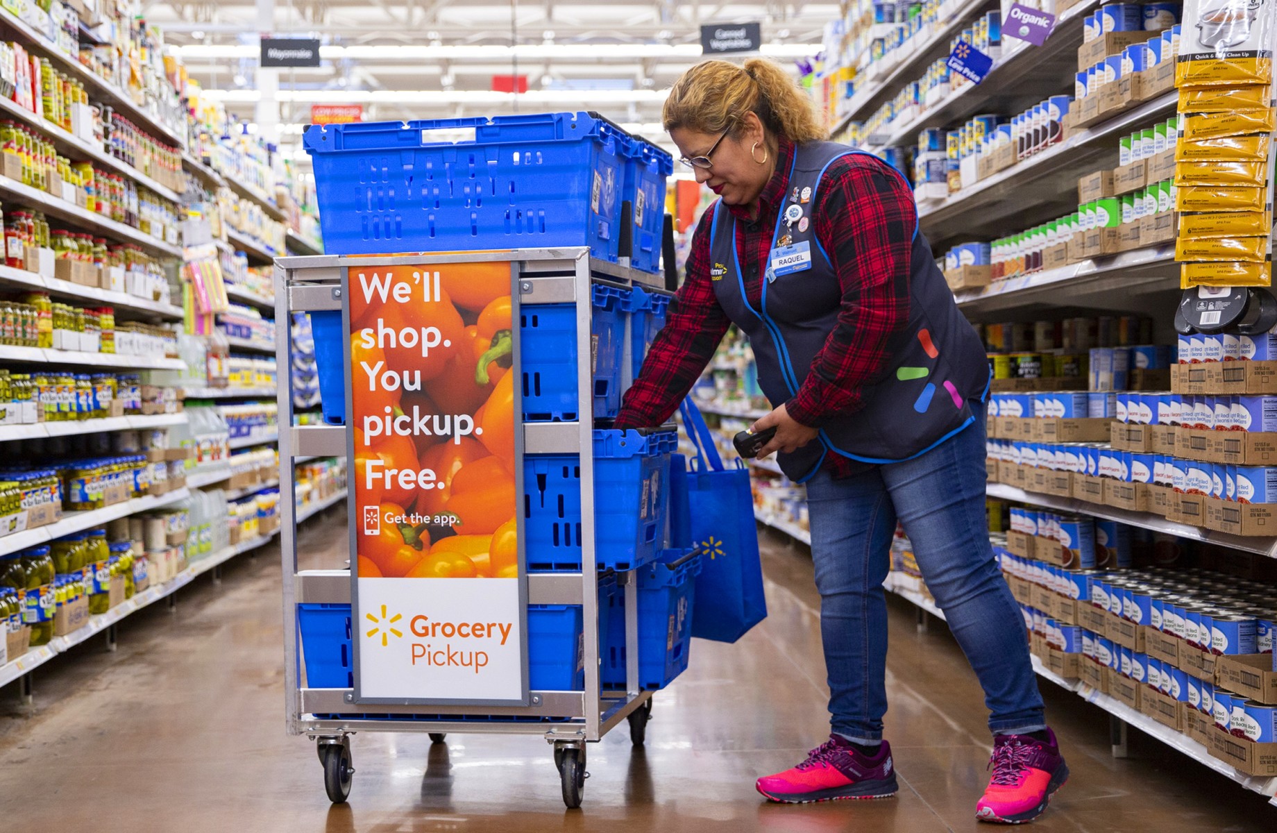 Empleados de Walmart tendrán nuevos beneficios