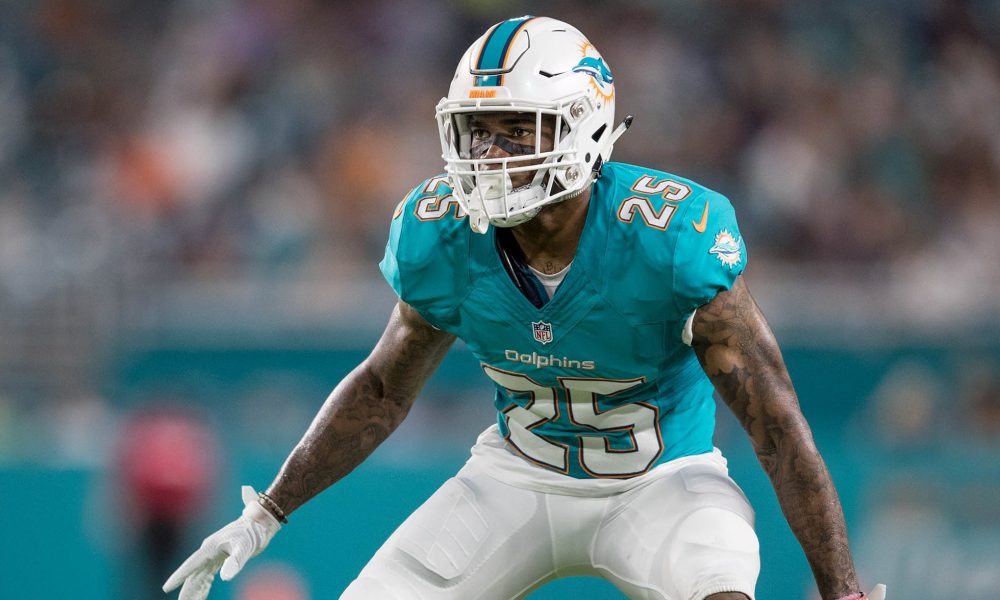 Dolphins espera solucionar la situación de su cornerback estrella Xavien Howard
