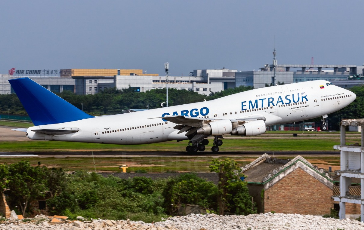 Avión venezolano con 5 iraníes a bordo inmovilizado, sancionado por EE. UU.