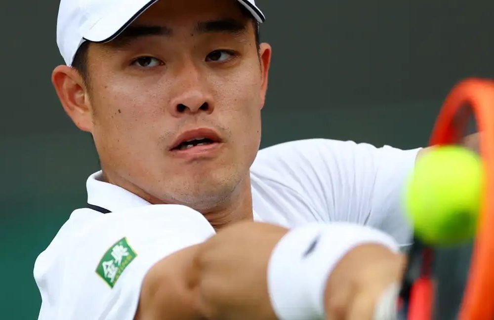 Tenista Yibing Wu se desvaneció por golpe de calor durante partido en Washington