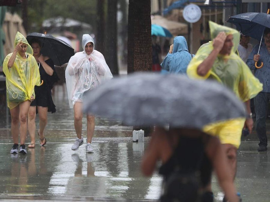 CNH se mantiene alerta ante onda tropical que podría desarrollarse al acercarse a Florida