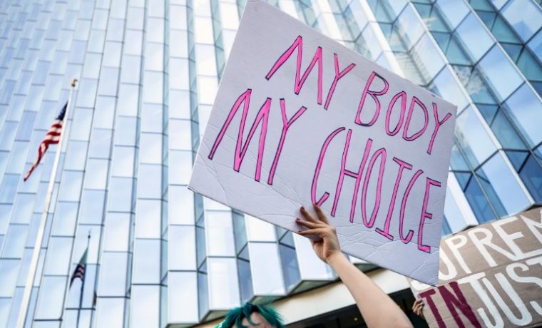 Plazo legal para abortar en Florida podría reducirse a 6 semanas de gestación