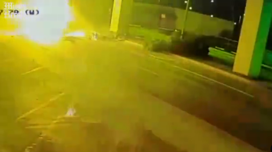 Revelan video del impresionante choque de un Lamborghini Urus