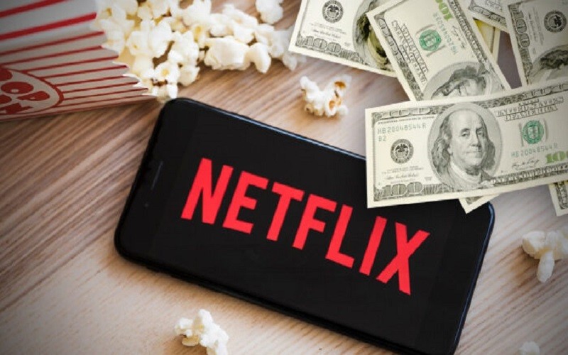 Acciones de Netflix caen tras predecir que no crecerá en suscriptores