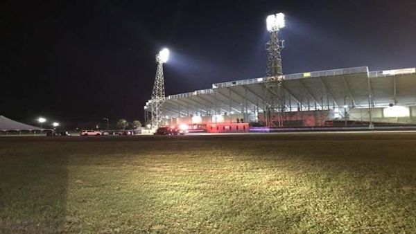 Tiroteo en partido de fútbol americano en Alabama dejó diez heridos