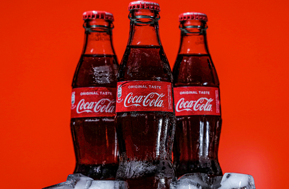 Trump revela que Coca-Cola usará azúcar de caña para sus productos en EE.UU