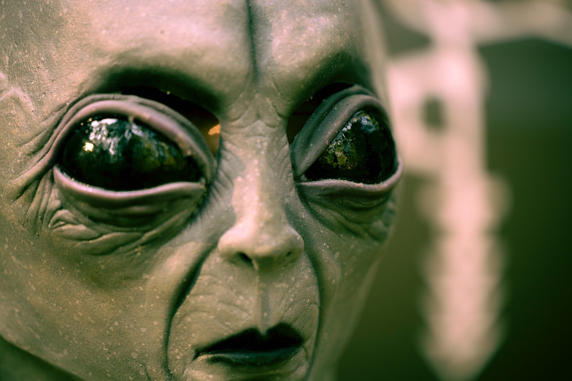Mira la increíble transformación quirúrgica de un fanático para convertirse en ‘Alien’