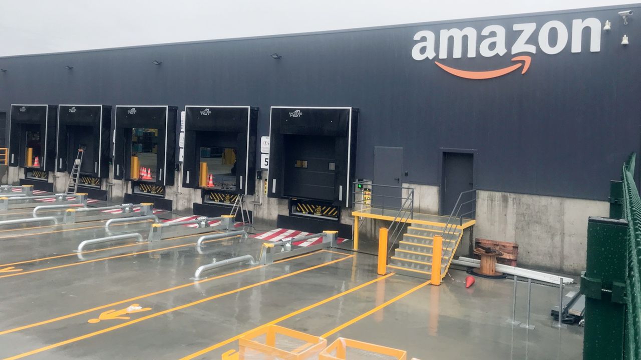 Asesinada persona en tiroteo en instalaciones de Amazon en el sur de Florida