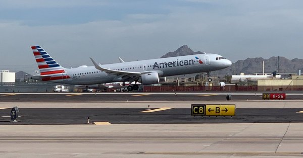 American Airlines inició ruta entre Miami-Santiago de Cuba