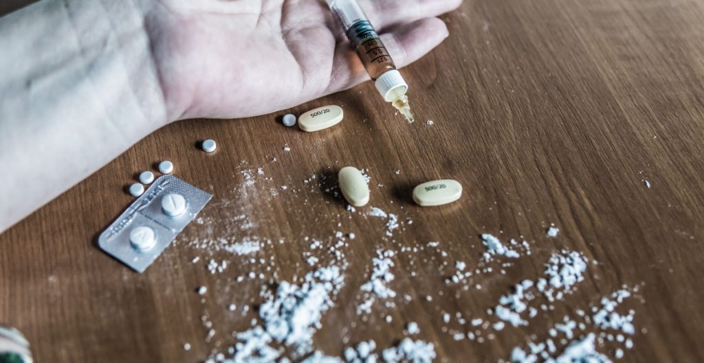 Las muertes por sobredosis de drogas aumentaron dramáticamente en Estados Unidos