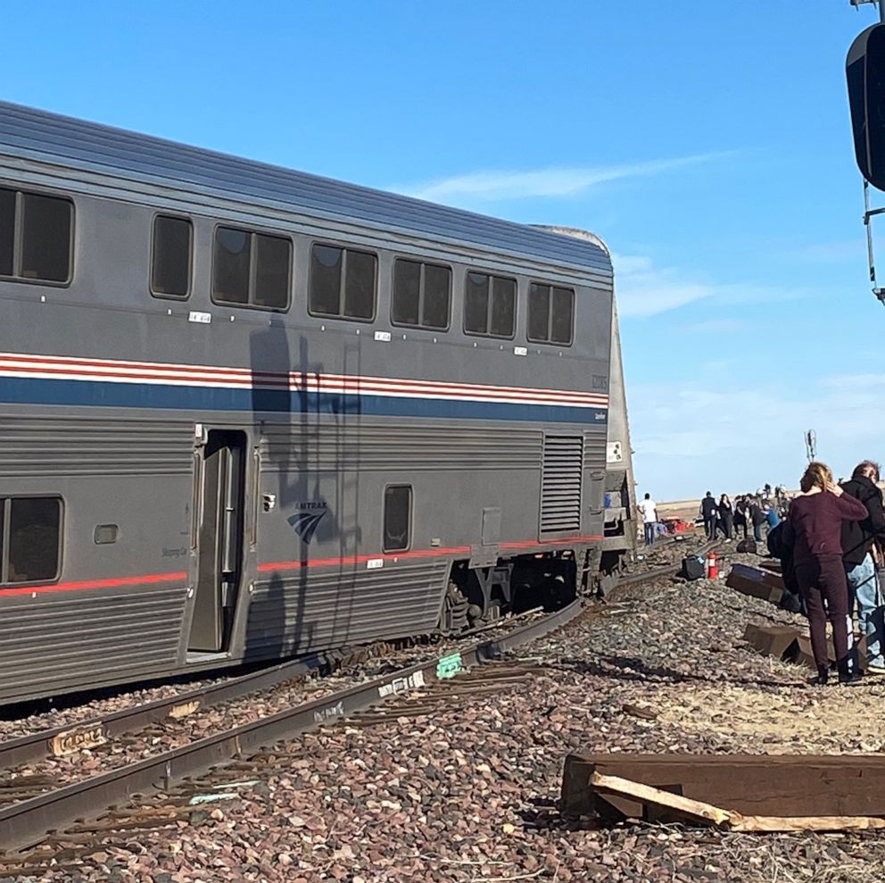 Descarrilamiento de tren en Montana dejó varios muertos y heridos
