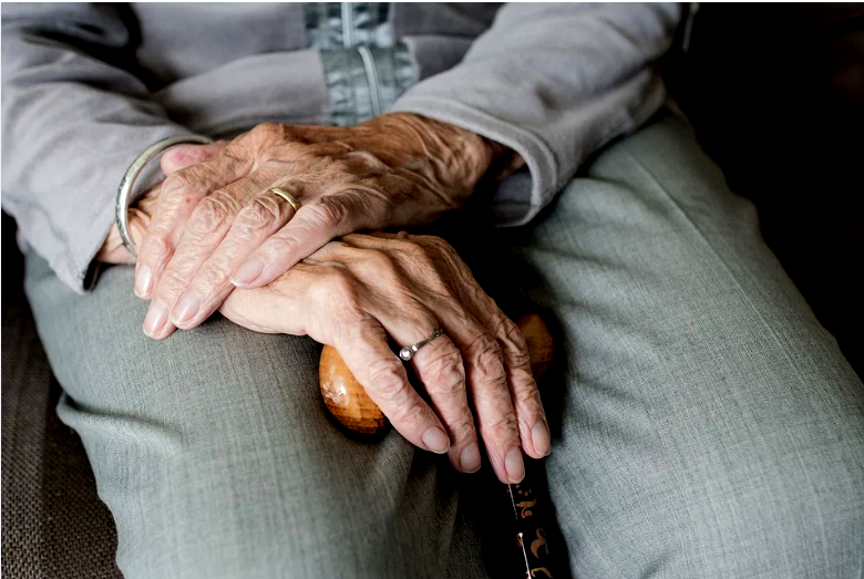 Anciana de 113 años supera el Covid-19 en España