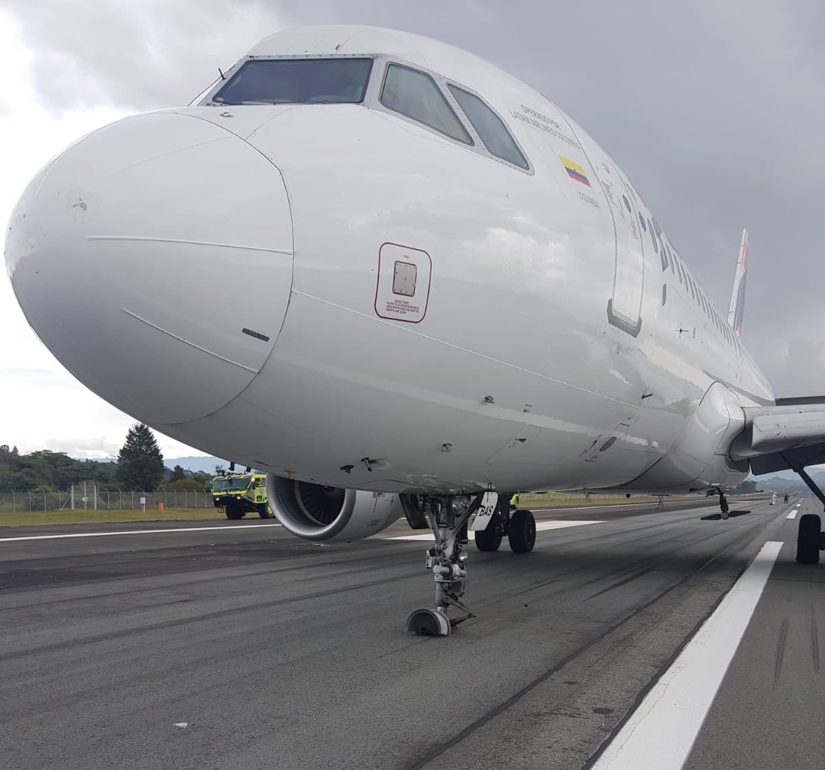 ¡Susto! Avión de Latam aterriza de emergencia en aeropuerto de Rionegro (VIDEO)