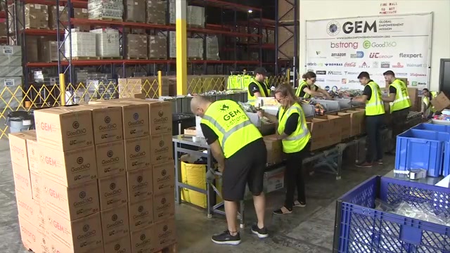Miami envía suministros para afectados en la zona de conflicto en Israel