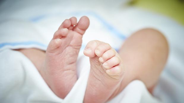 ¡Increíble! Bebé con ADN de tres padres diferentes nació en Grecia
