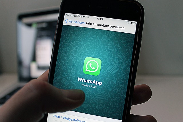 WhatsApp activó el bloqueo con huella o Face ID