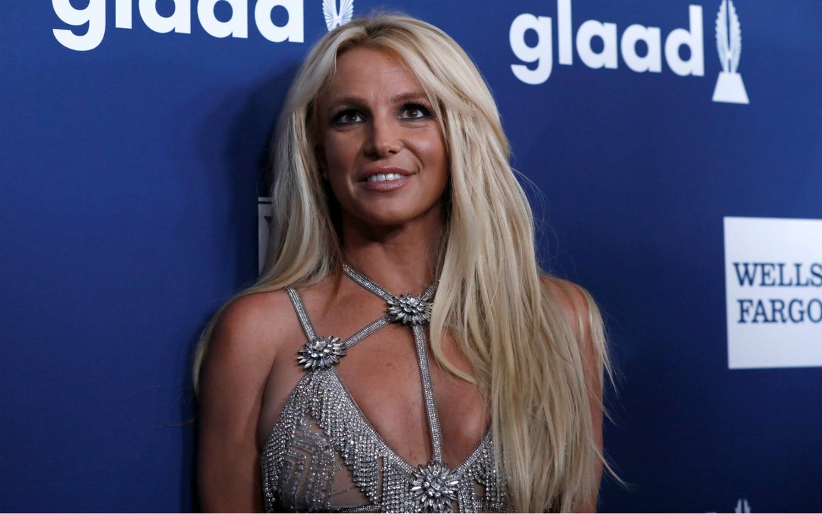 Britney Spears estará internada un mes en hospital psiquiátrico