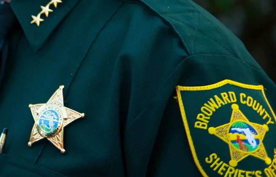 Empleados del Sheriff de Broward usaron ayudas por Covid-19 para estafar $500 mil