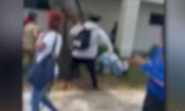 Madre denuncia violencia en contra de su hijo en escuela de Lauderdale Lakes