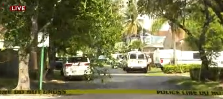 Asesinan a tiros a un hombre en la puerta de su casa en Cutler Bay