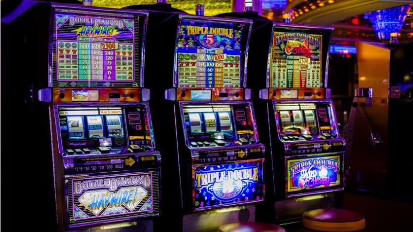 ¡Suertudo! Hombre ganó $1.3 millones en maquinas del casino Seminole Hard Rock Hotel & Casino Hollywood