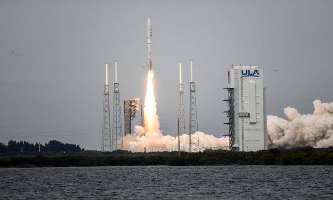 Lanzamiento del primer cohete del año que lleva satélites a órbita alta
