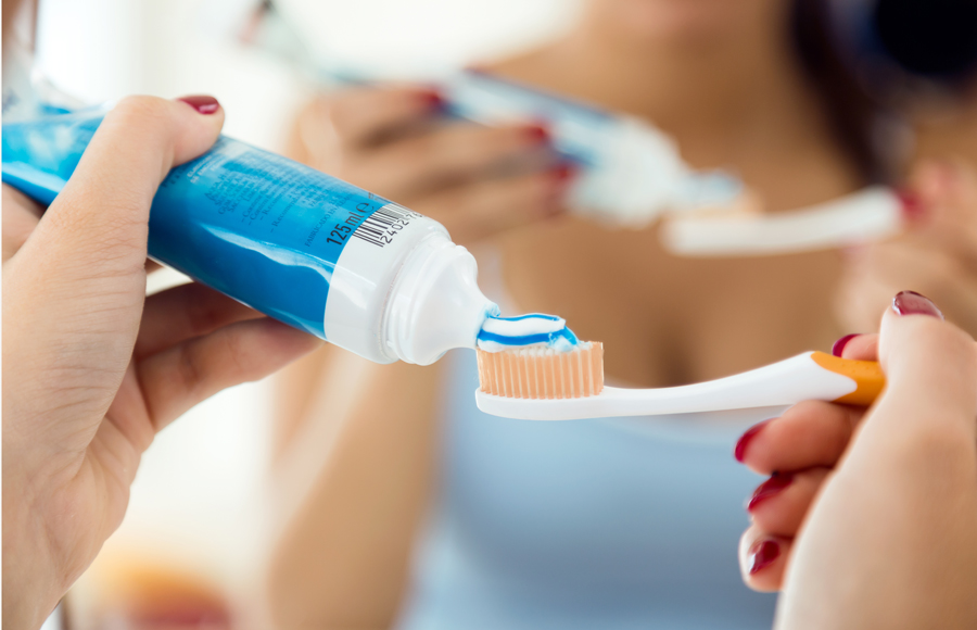 Desgaste, bacterias, riesgos: Cuándo hay que cambiar el cepillo de dientes