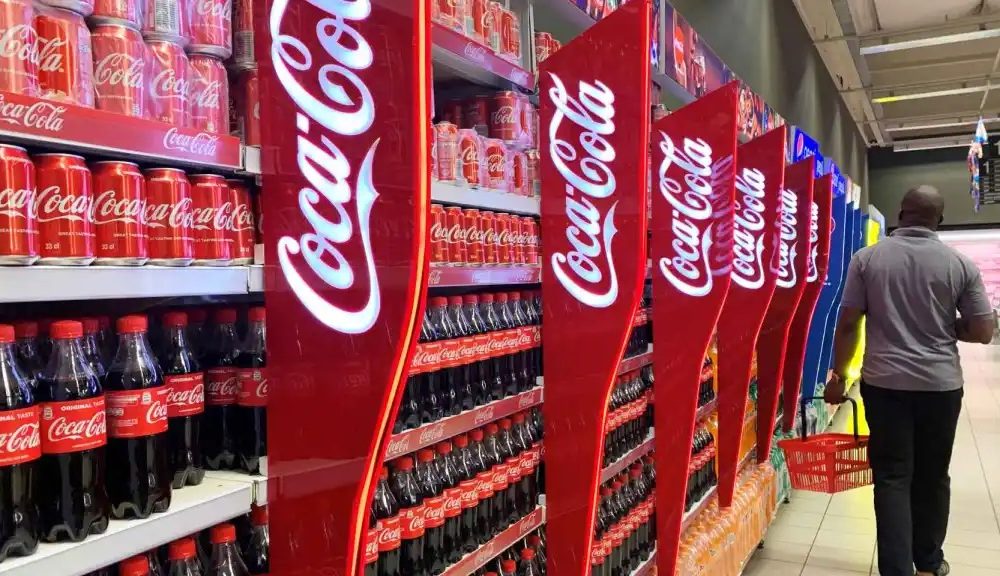 Coca-Cola retiró miles de latas contaminadas con extraña sustancia en Florida