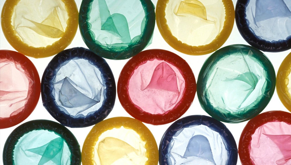 En California es ilegal retirarse el condón sin consentimiento