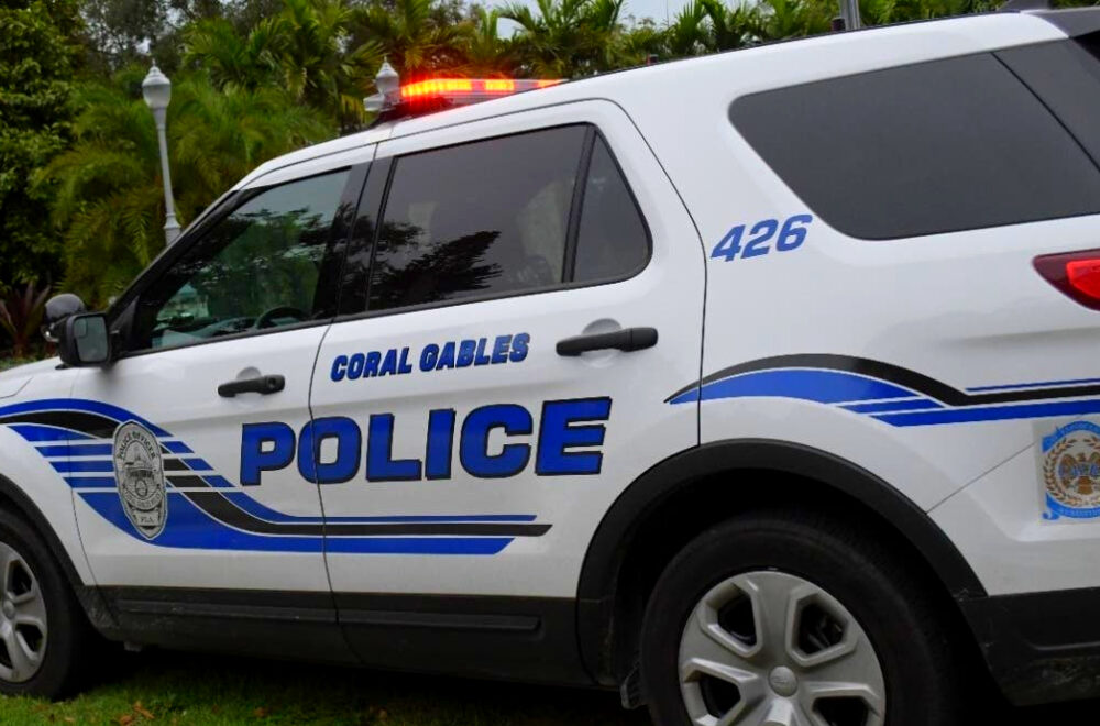 Hallan U-Haul llena de asiáticos en Coral Gables: Investigan posible red de tráfico humano