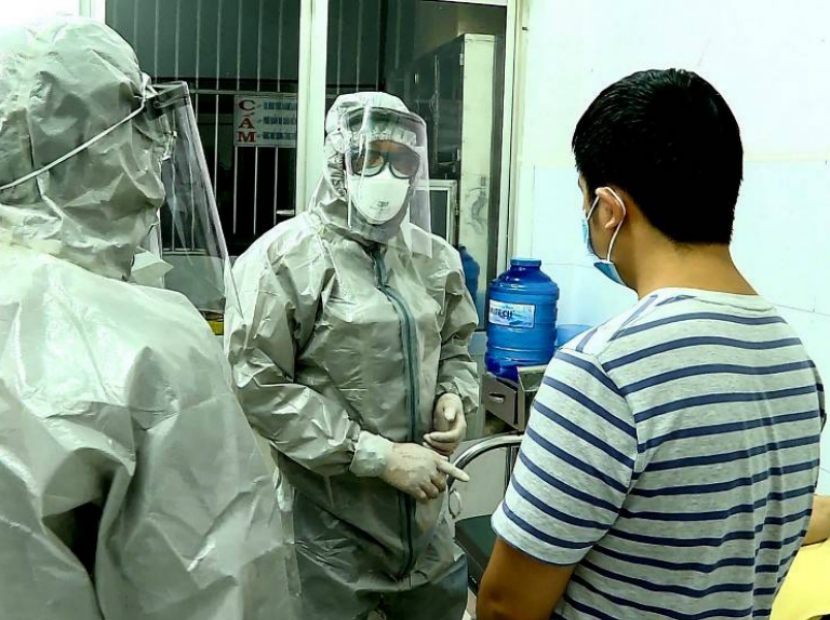 Estados Unidos realiza revisiones más exhaustivas a pasajeros por coronavirus