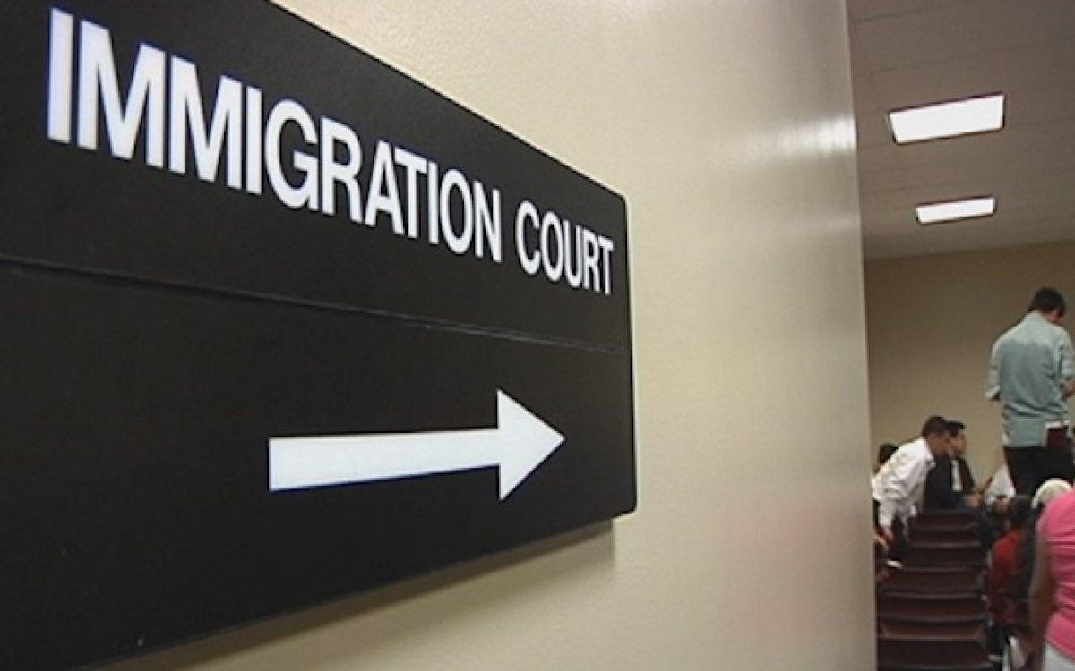 ¡Un buen día de Acción de Gracias! Corte suspendió deportación de 23 familias