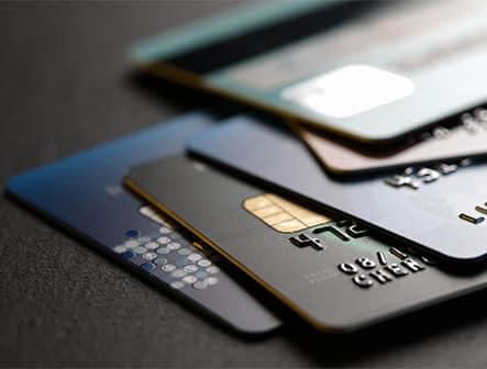 Se acumulan deudas por uso de tarjetas de crédito ante la inflación