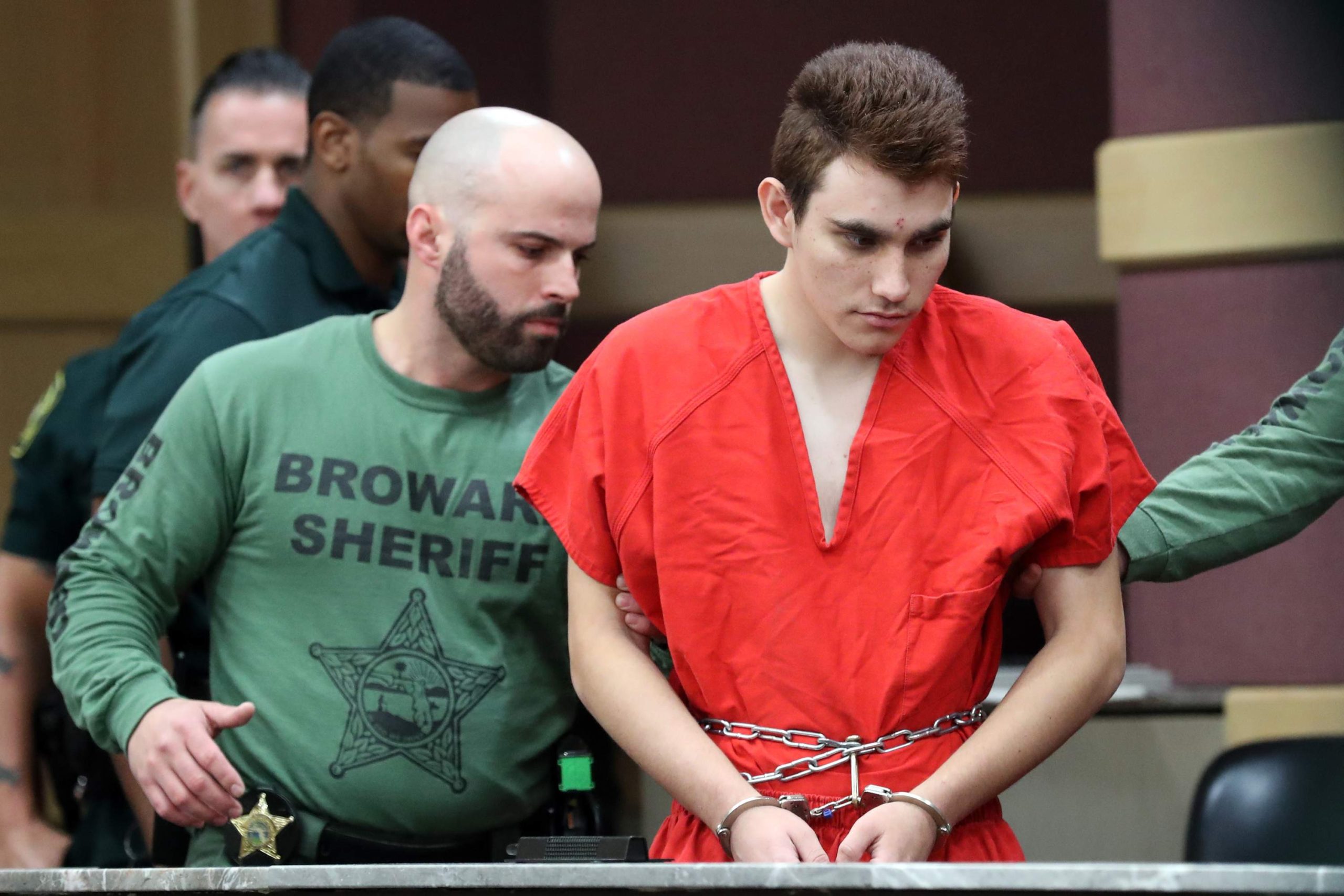 Tirador de Parkland Nikolas Cruz afirma que puede tener múltiples personalidades