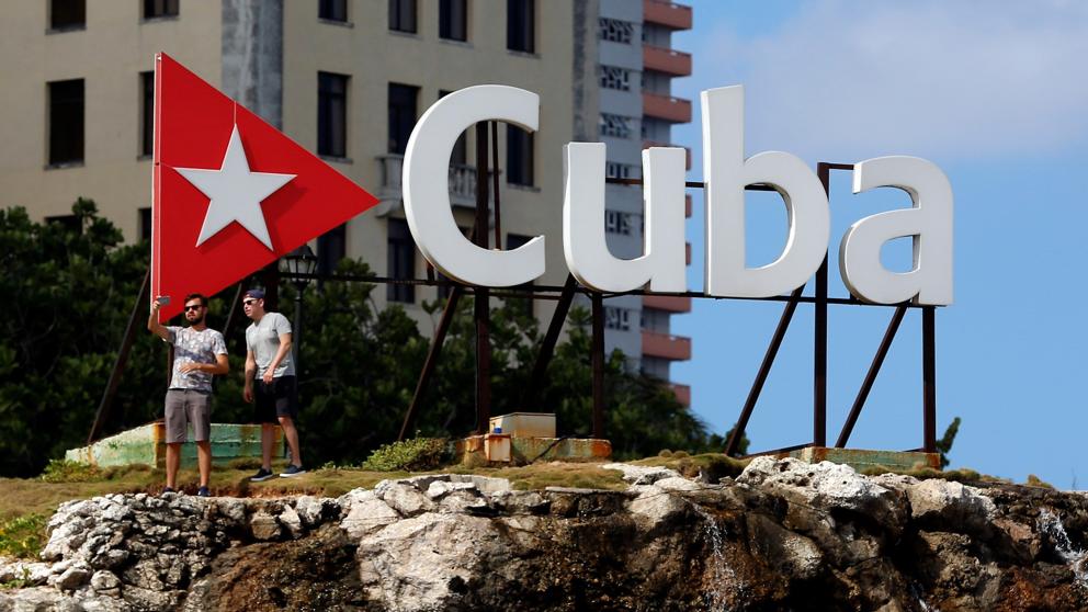 Colombia en Cápsulas: Cuba: ¡A poner las barbas en remojo!