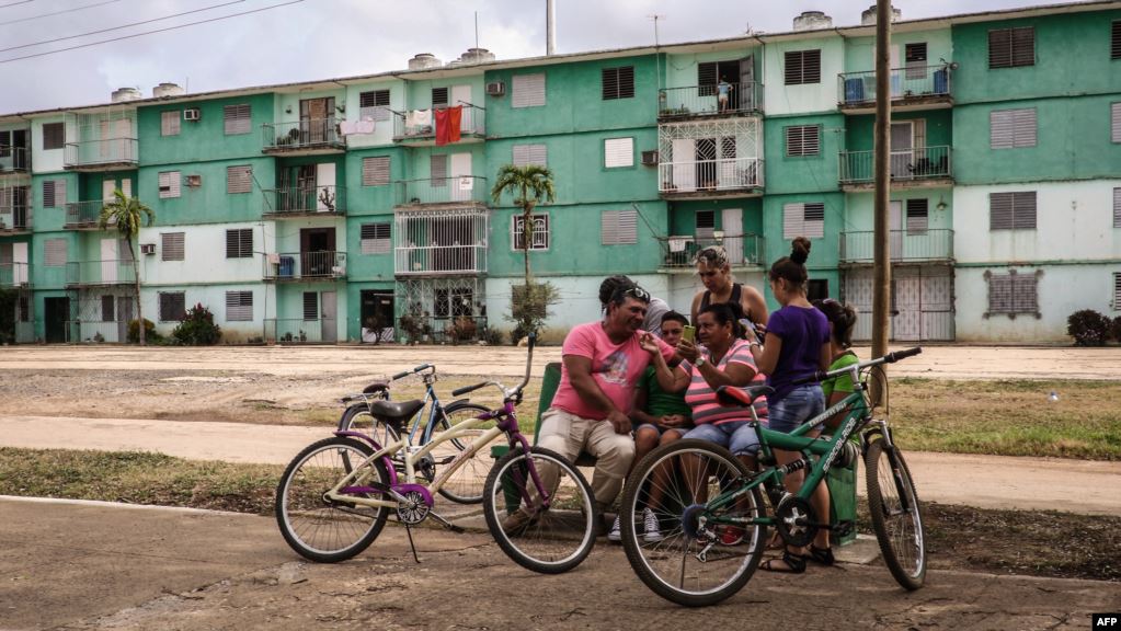Denuncian que las familias cubanas sobreviven con  ‎$1.33 al día