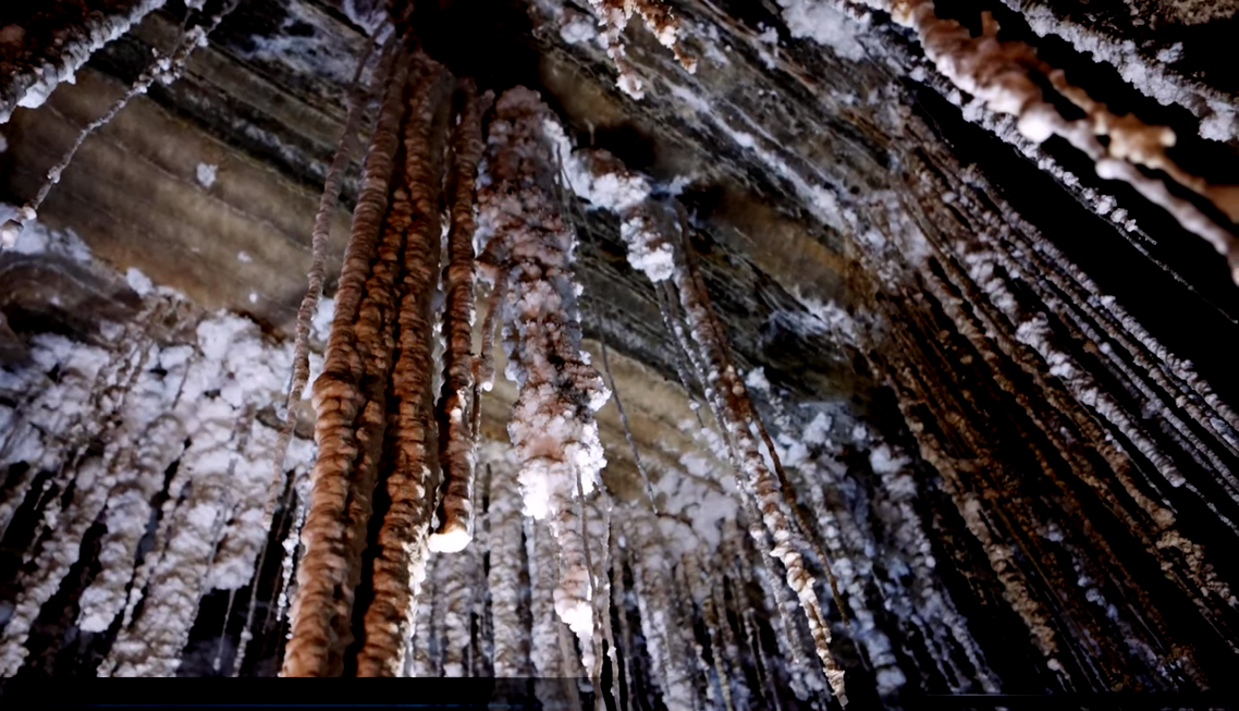 Tras una búsqueda exhaustiva, científicos descubren la cueva de sal más larga del mundo