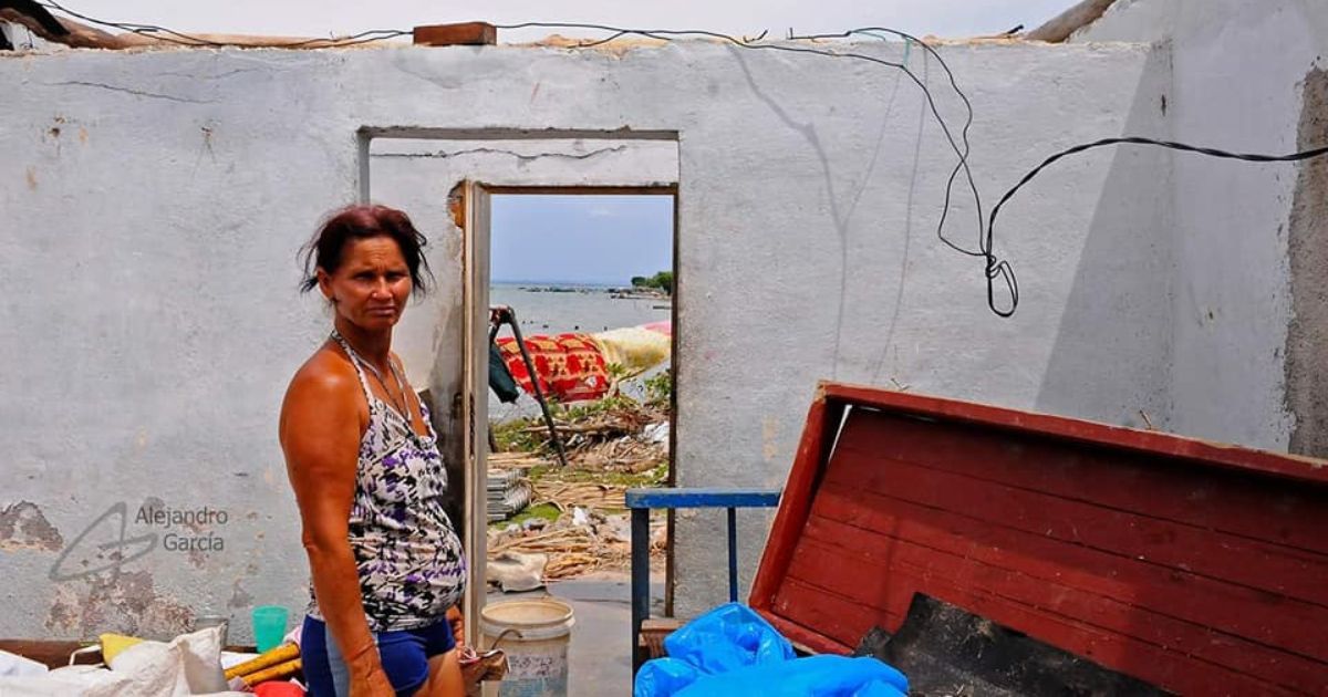 Piden poner fin al desalojo de los sin techo en Cuba