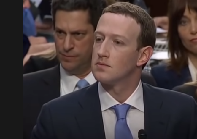 Zuckerberg, demandado por fiscal de Washington por caso Cambridge Analytica