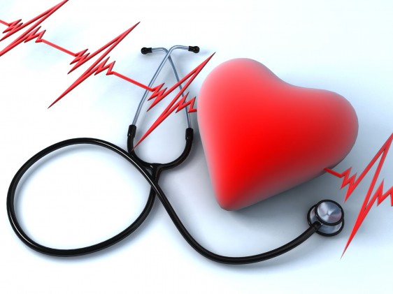 ¿ Es beneficioso para el corazón tomar algo de  alcohol ?