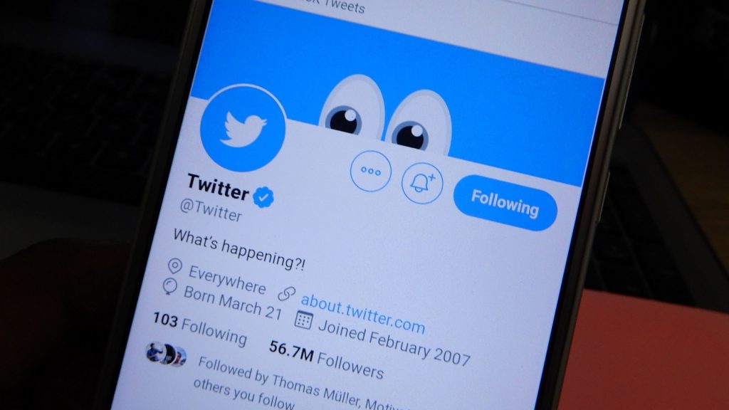 Verificación de cuentas en Twitter se restablecerá en 2021