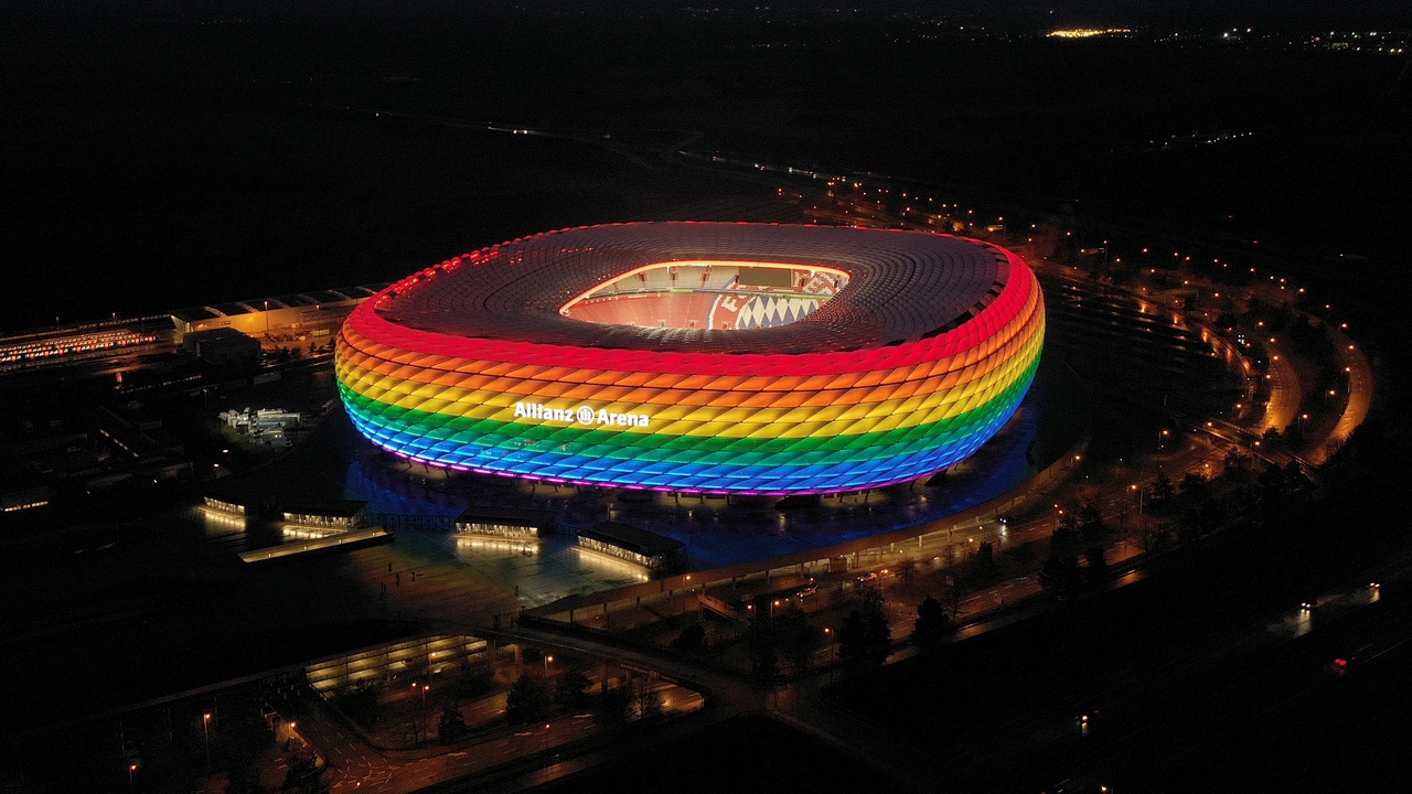 La UEFA rechazó iluminar el Allianz Arena con los colores del orgullo LGBTQ+