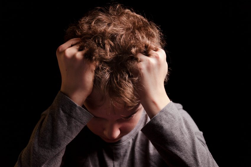 Aumentan casos de suicidio y autolesiones en niños de Estados Unidos