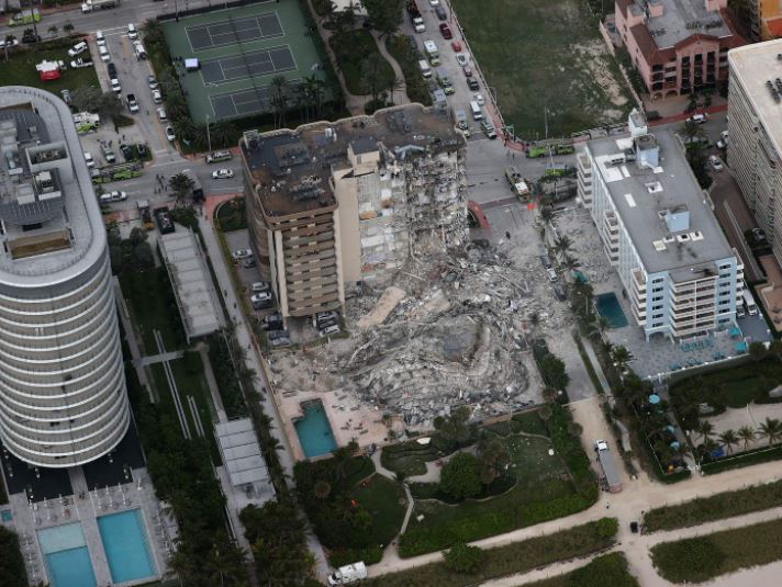 Presentan primera demanda millonaria tras derrumbe parcial de edificio