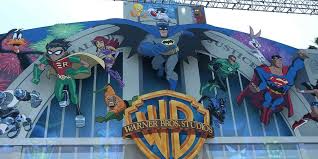 Warner Bros anunció que en 2021 lanzará todas sus películas en simultáneo en cines y streaming