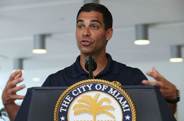 Así es como el alcalde de Miami busca atraer a mineros chinos de bitcoins