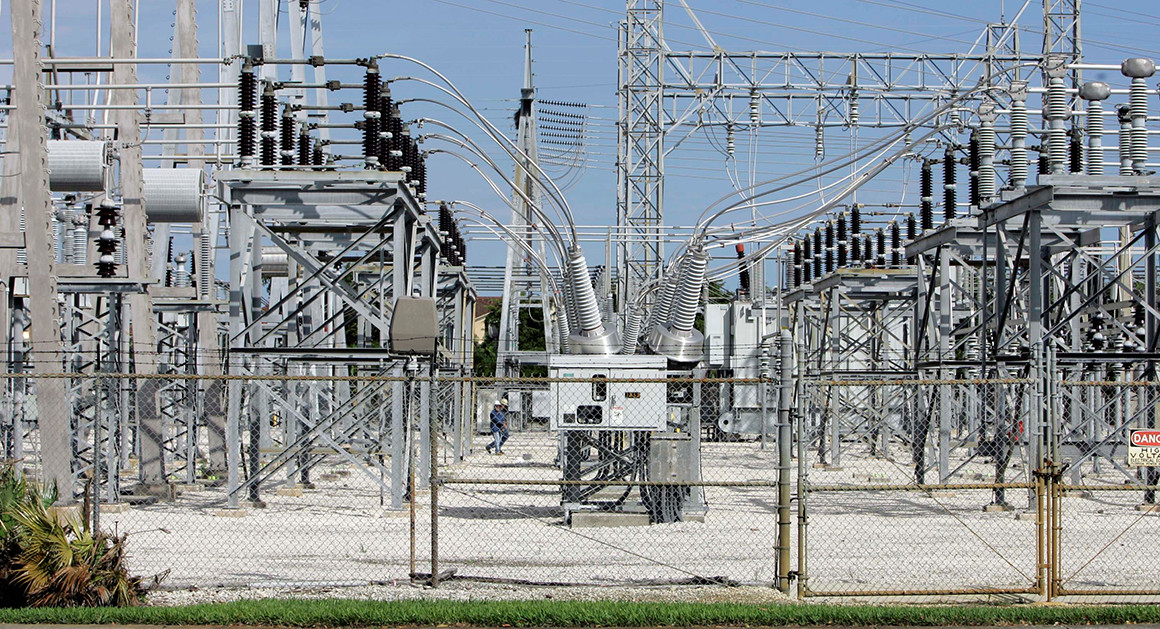 Restablecieron electricidad en Fort Lauderdale tras explosión en estación de FPL
